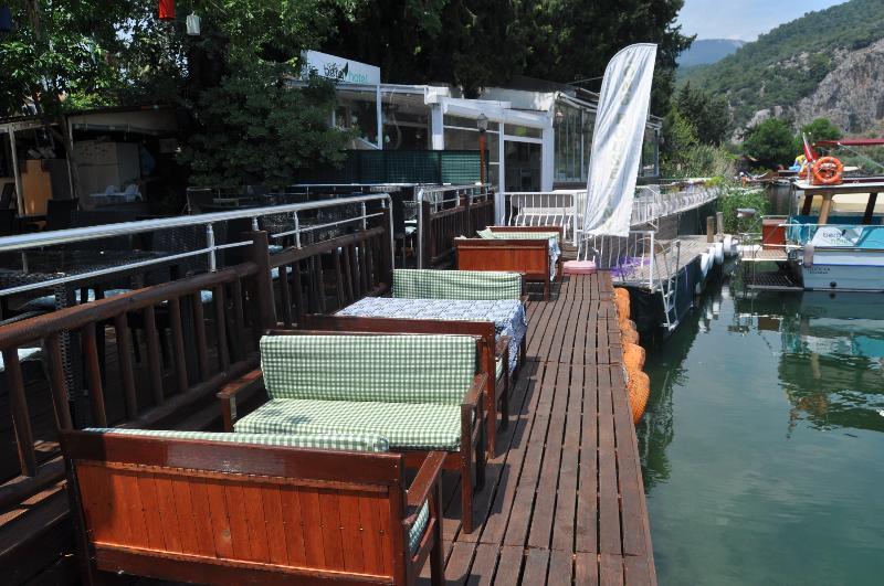 Longhouse Inn Hotel 达利安 外观 照片