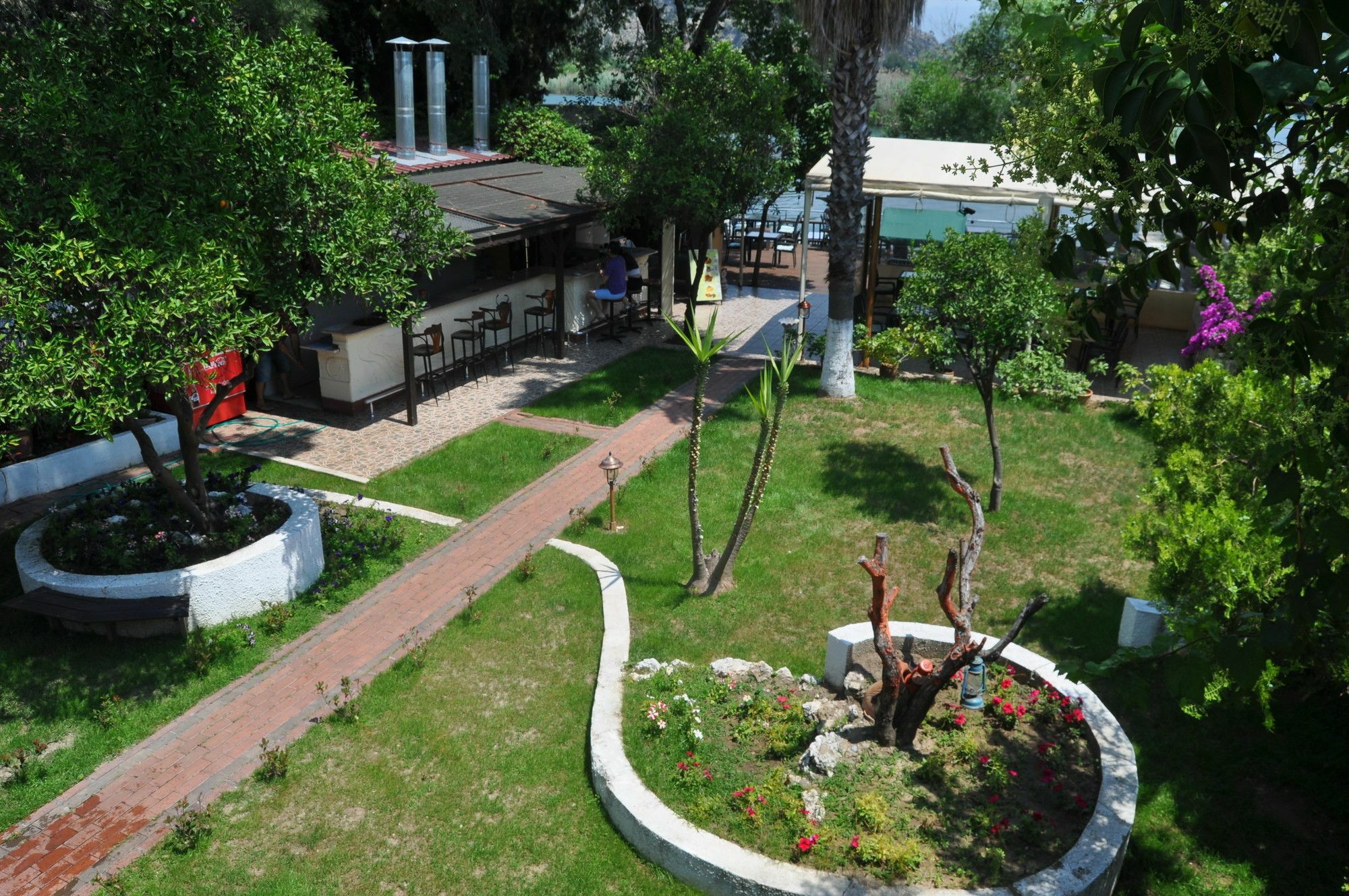 Longhouse Inn Hotel 达利安 外观 照片