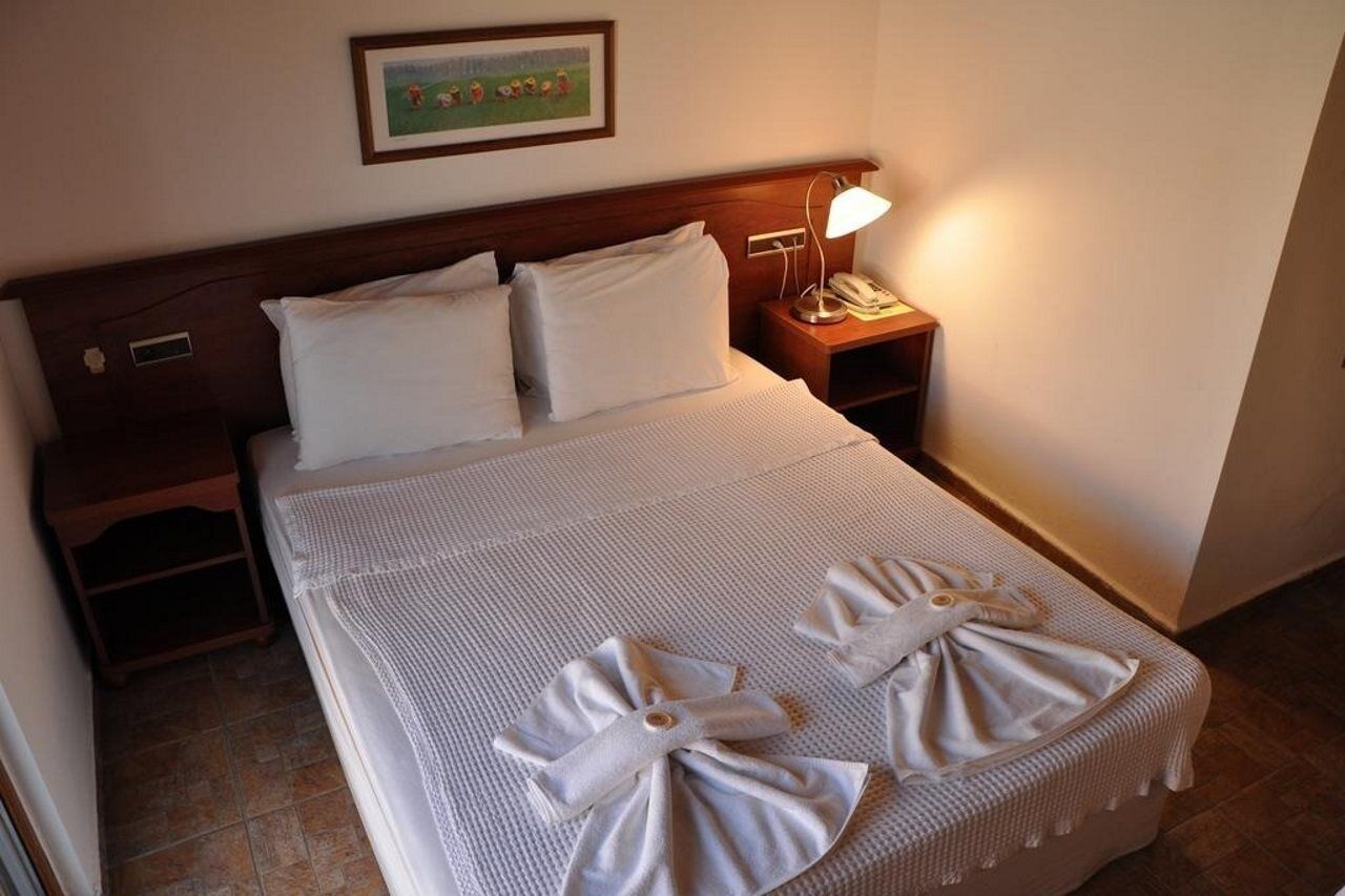 Longhouse Inn Hotel 达利安 外观 照片