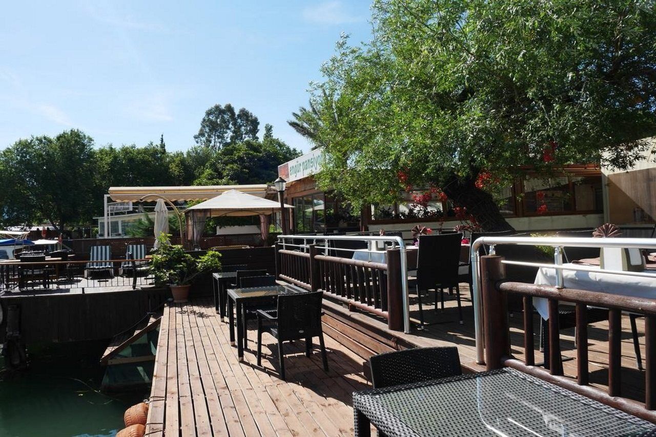 Longhouse Inn Hotel 达利安 外观 照片